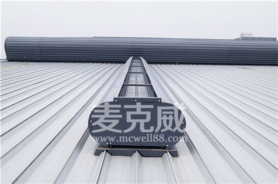 鋼結(jié)構(gòu)廠房通風(fēng)天窗