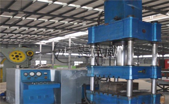 麥克威315T四柱油壓機(jī)