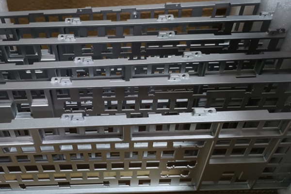 鋁合金機(jī)殼加工(鋁合金壓鑄機(jī)殼廠家)